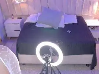 Lilith-stone  live sex cam