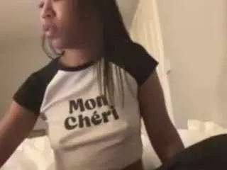 Trainedmine  live sex cam