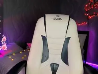 Viviesunn  live sex cam