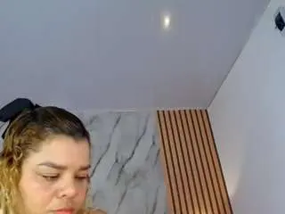 Paigelvez  live sex cam