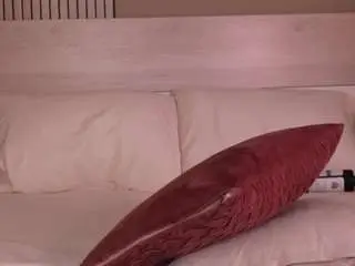 Sofii-red  live sex cam