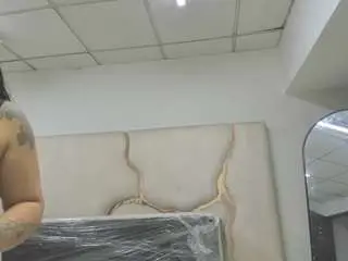 Zayrastorm  live sex cam