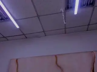 Zayrastorm  live sex cam
