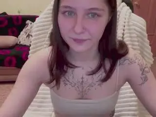 Hoaweit  live sex cam
