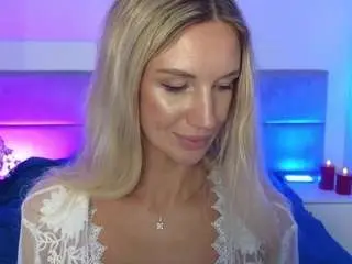 Kiramegan  live sex cam