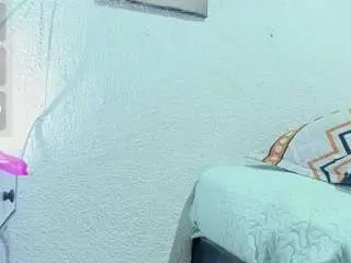 Lola-star  live sex cam