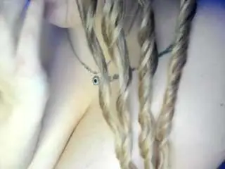 Robin-lili  live sex cam