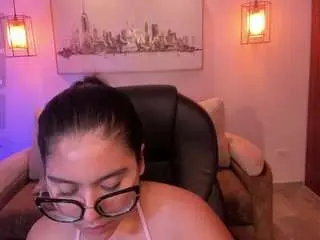 Ruby-rouge  live sex cam