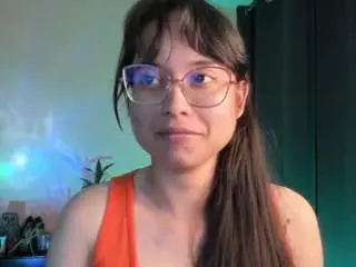 Sahantalcerezo  live sex cam