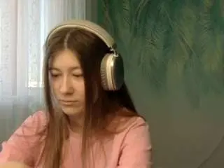 Cassidykaumans  live sex cam