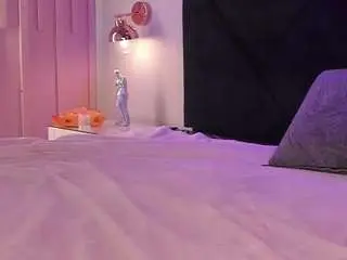 Chloe-watsonxx  live sex cam