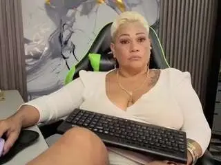 Gianella-cox  live sex cam