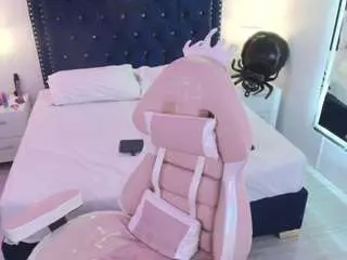 Milu-balmer  live sex cam