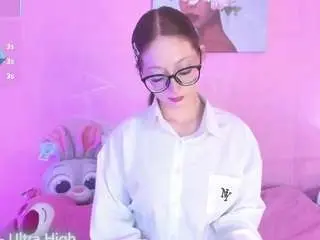 Camiabril  live sex cam