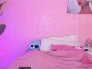 Camiabril  live sex cam