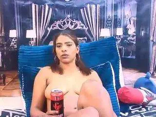 Indiansexyass4u  live sex cam