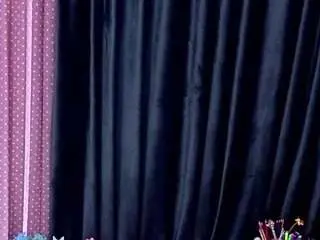 Lorrianevogl  live sex cam