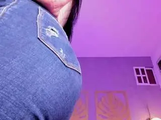 Majo-rose  live sex cam