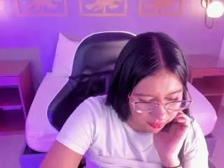 Majo-rose  live sex cam