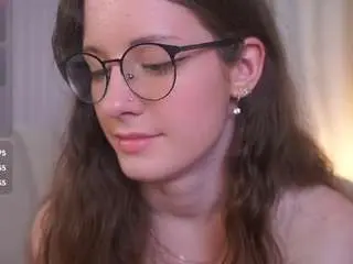 Nadiajodoin  live sex cam