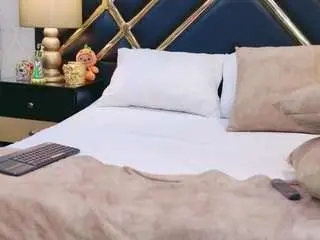 Sophiewinslow  live sex cam