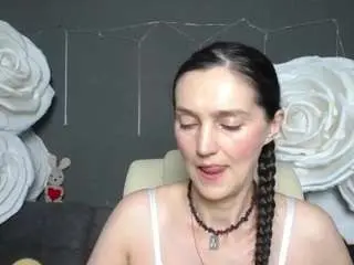 Tayafinch  live sex cam