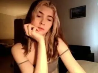 Celestinehinderer  live sex cam