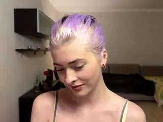 Celestinehinderer  live sex cam