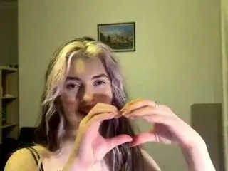 Celestinehinderer  live sex cam