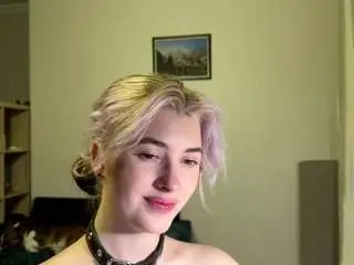 Celestinehinderer  live sex cam