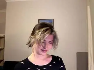 Celestinehinderer  live sex cam