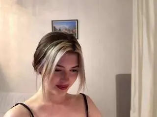 Celestinehinderer  live sex cam