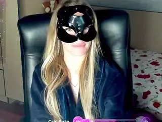 Celinereyys  live sex cam