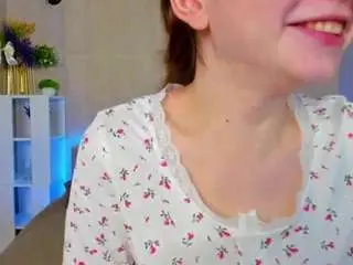 Nika-chika  live sex cam