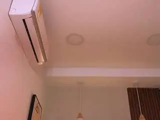 Cherry-vixen  live sex cam