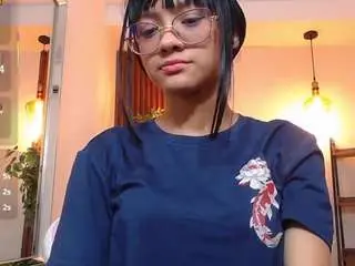 Cherry-vixen  live sex cam