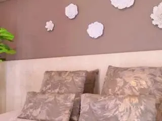 Irisreid  live sex cam