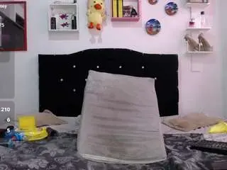 La-gatabk  live sex cam