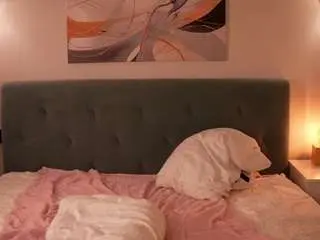 Louisemiler  live sex cam