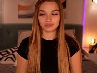 Louisemiler  live sex cam