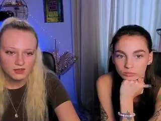 Nikola-queen  live sex cam