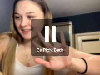 Samanthaeppihimer  live sex cam