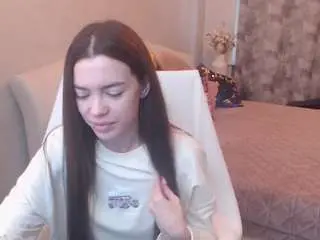 Trishadavis  live sex cam
