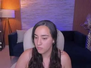 Viiolet-rosee  live sex cam