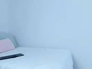 Alessia-kat  live sex cam