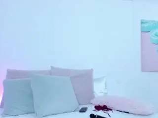 Alessia-kat  live sex cam