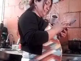 Isis-milove  live sex cam