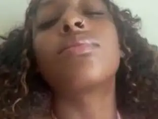 Kamillaskiss4  live sex cam