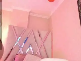 Nanit-l  live sex cam