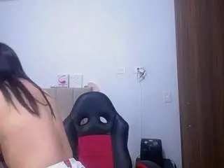Meghann-ass  live sex cam